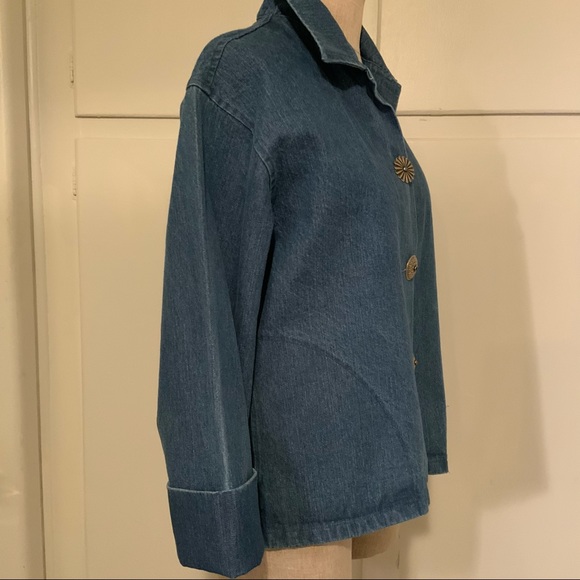 Denim Shirt/Jacket with Decorative “Concha” Style Buttons - Picture 4 of 9